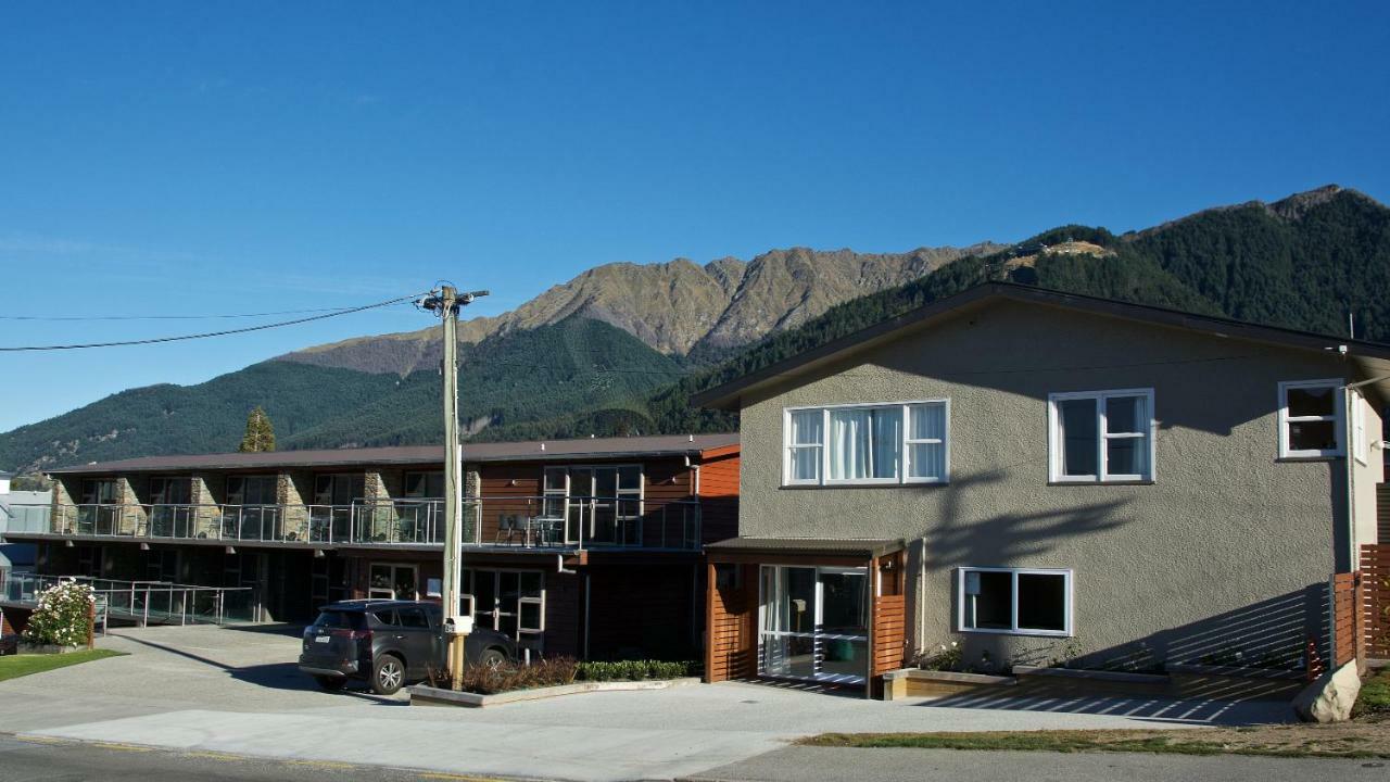 Autoline Motel Queenstown Eksteriør bilde